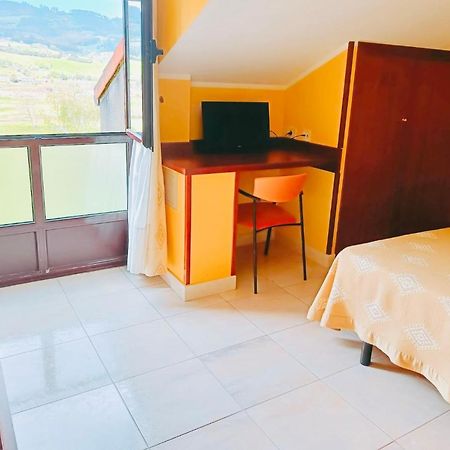 Hotel Alameda Villaviciosa  Εξωτερικό φωτογραφία
